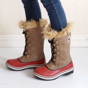 Sorel Tofino Leather Waterproof Boots